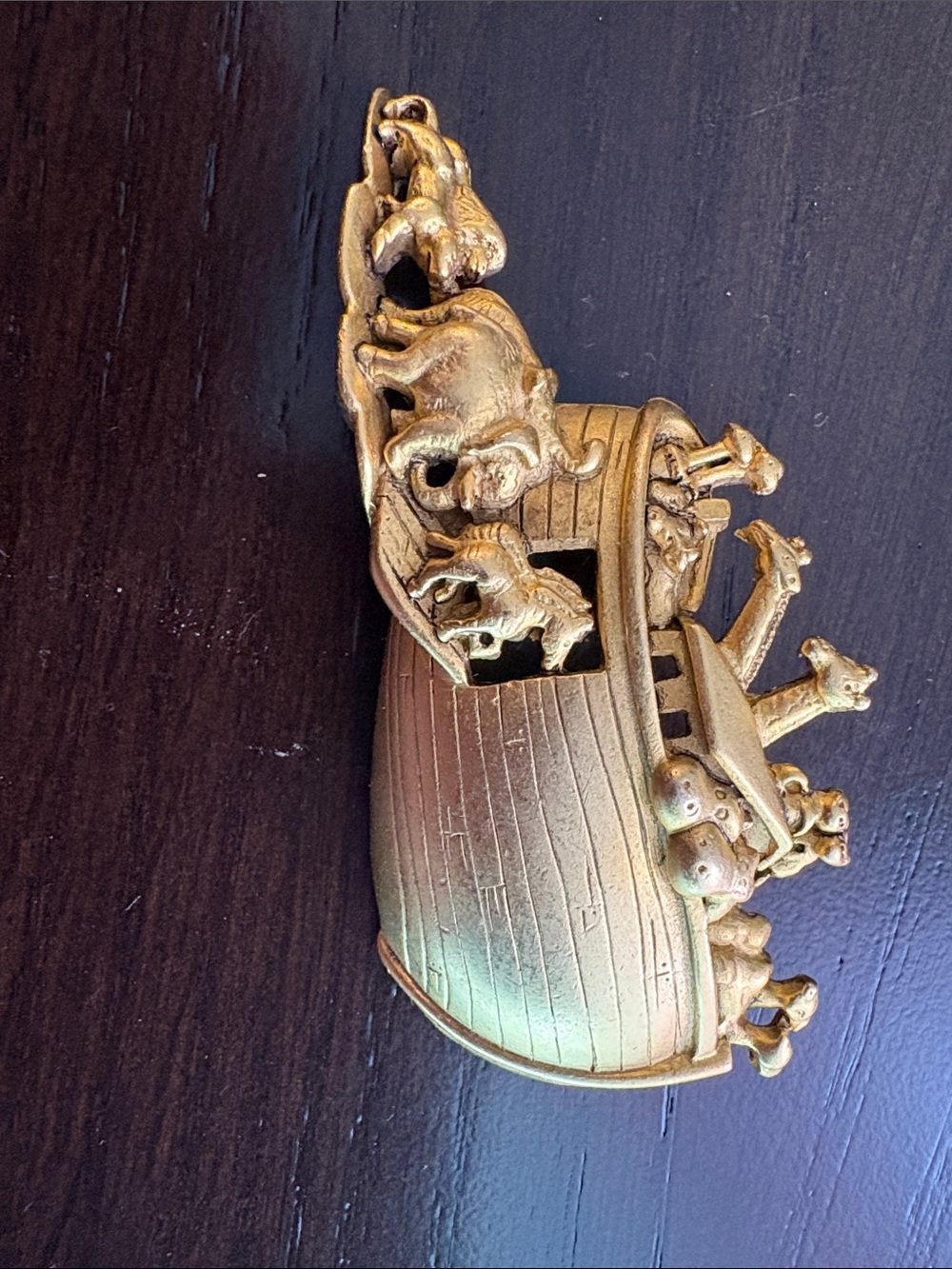 Gold Noah's Ark Wall Hook - Decorative Home Accent